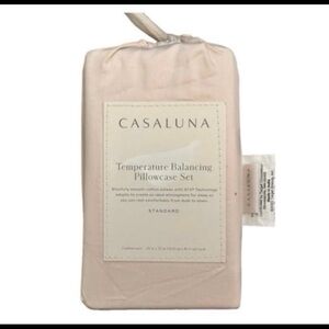 Casaluna Standard/Queen Temperature Balancing Pillowcase Set NEW